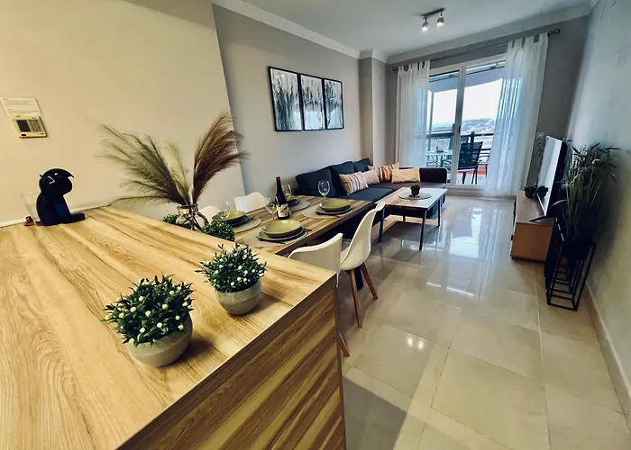 Magnificent Apartment Mar\'Y\'Golf With Spectacular View! High-Speed Internet, Remote Work