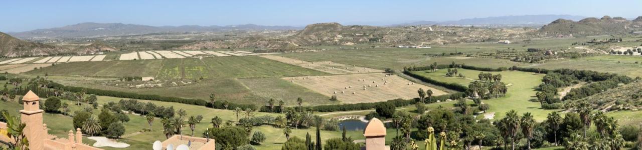 Magnificent Mar'y'golf With Spectacular View! High-speed Internet, Remote Work Apartment Mojácar