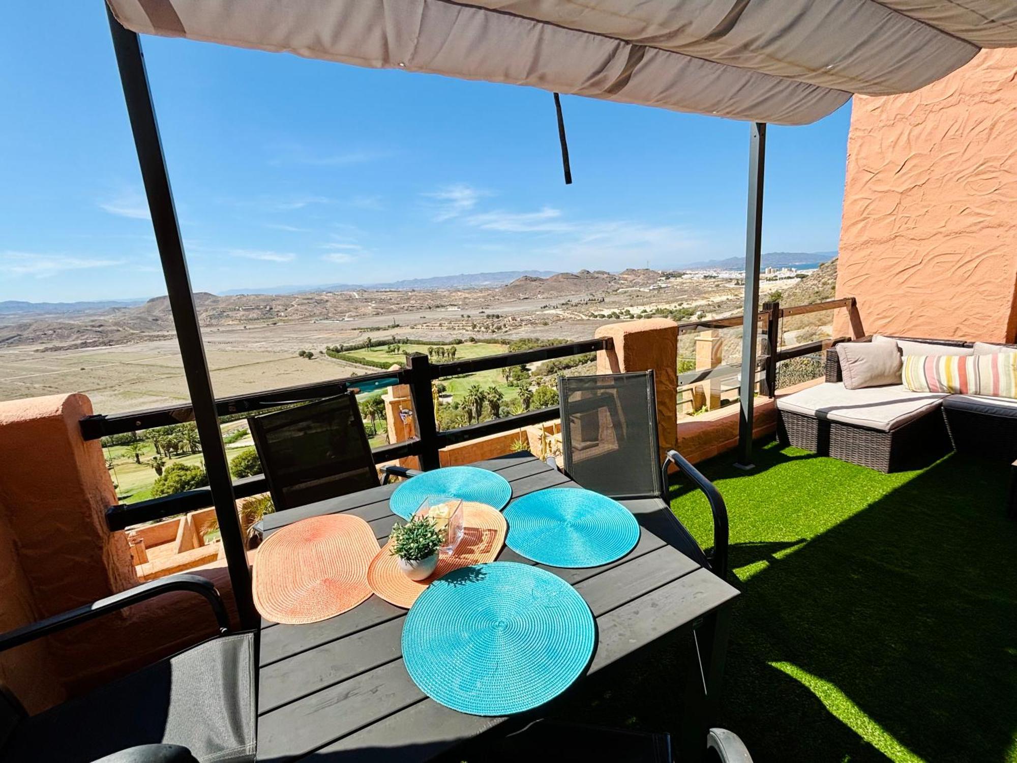 Magnificent Mar'y'golf With Spectacular View! High-speed Internet, Remote Work Apartment Mojácar
