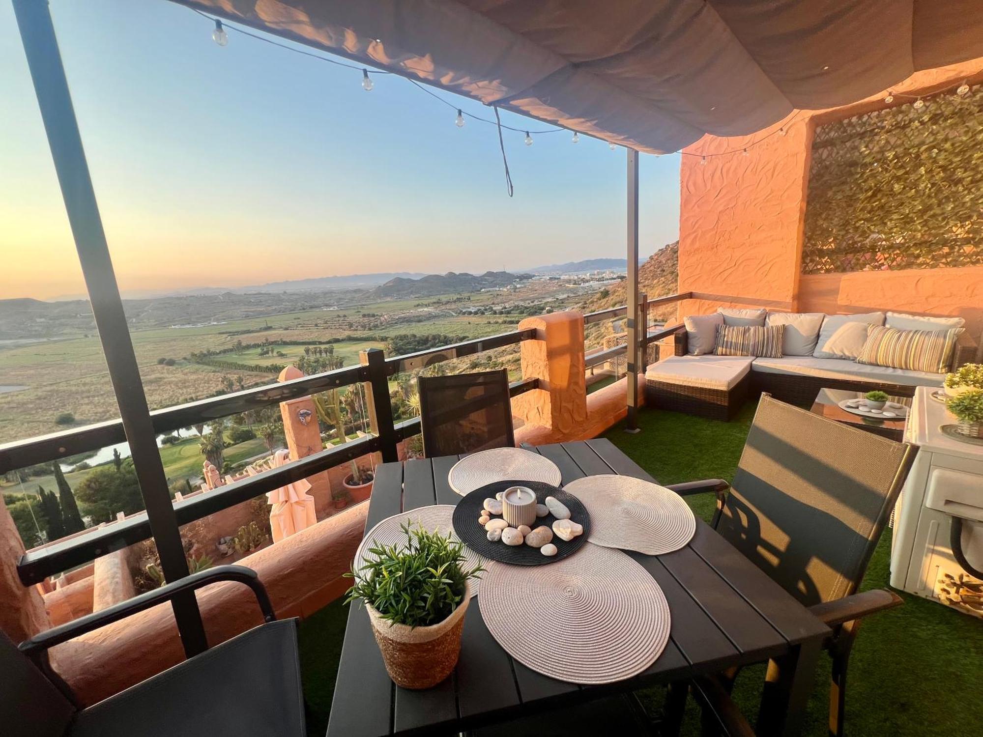 Magnificent Mar'y'golf With Spectacular View! High-speed Internet, Remote Work Apartment *